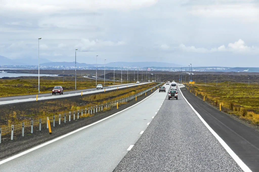 Keflavík airport transport, transfer between Keflavík and Reykjavík.